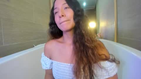 keiry_gonzalez23_aws online show from 21, 9, 2025