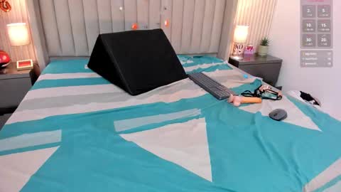 Keisha online show from 2, 11, 2025