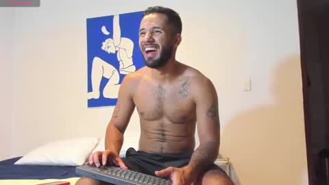 Snapshot of keith_lawrence_ chatting on 12, 11, 2025 keith_lawrence_ online show from 12, 11, 2025