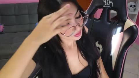 keity_luna online show from 13, 11, 2025