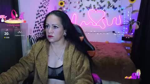 Snapshot of keka_teiku chatting on 5, 10, 2025 keka_teiku online show from 5, 10, 2025