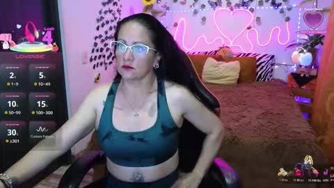 Snapshot of keka_teiku chatting on 12, 11, 2025 keka_teiku online show from 12, 11, 2025