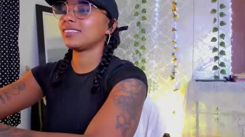 kelly__thomson online show from 13, 2, 2026