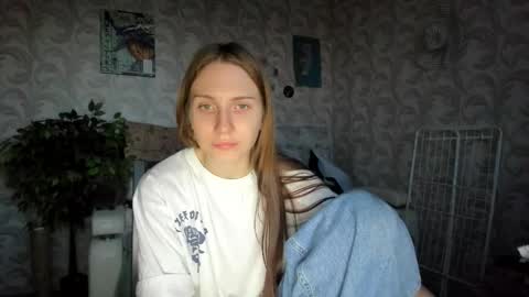 kelly_gerzikaaa online show from 25, 10, 2025