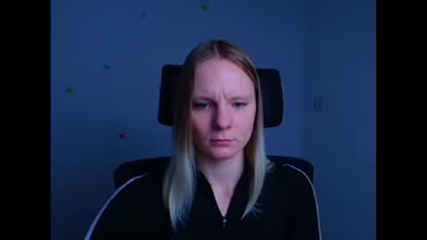 Kelly online show from 3, 10, 2025