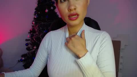 elena online show from 12, 12, 2024
