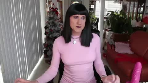 kellyanne Lynn but please call me fucktoy online show from 2, 12, 2024