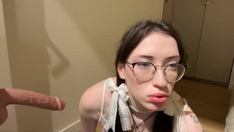 Snapshot of kellyberry__ chatting on 1, 3, 2026 Kelly online show from 1, 3, 2026