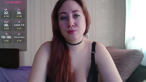 kellycrystall online show from 8, 2, 2025