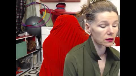 kelly online show from 10, 2, 2025