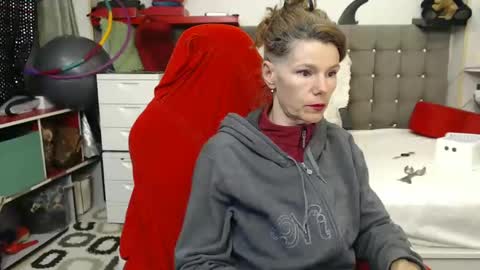 kelly online show from 11, 2, 2025