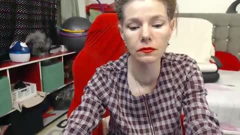 kelly online show from 20, 2, 2025