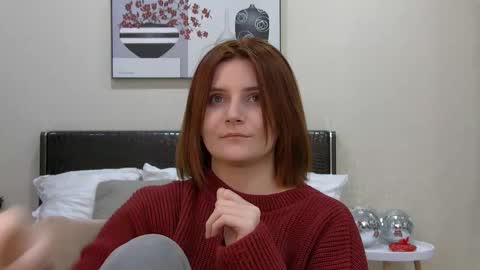 Kelly Stoneys online show from 2, 2, 2026