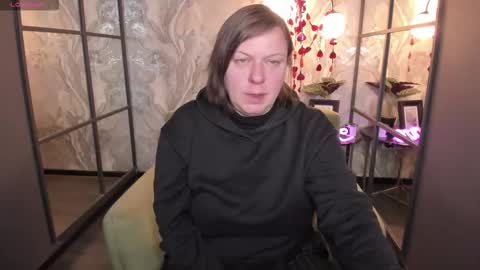 Kelly online show from 16, 2, 2025