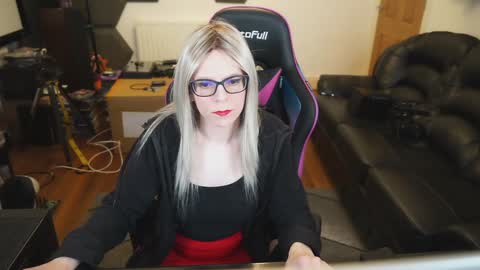 kelseycobalt online show from 6, 1, 2025