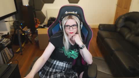 kelseycobalt online show from 5, 2, 2025