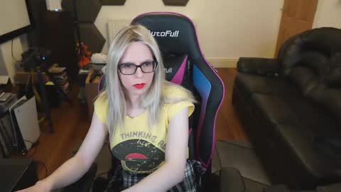 kelseycobalt online show from 16, 2, 2025