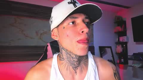 Snapshot of ken_and_bonnie chatting on 17, 3, 2026 ken_and_bonnie online show from 17, 3, 2026