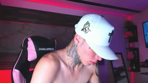 Snapshot of ken_and_bonnie chatting on 18, 3, 2026 ken_and_bonnie online show from 18, 3, 2026