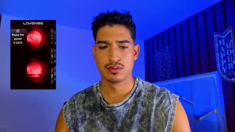 Snapshot of ken_blaker chatting on 25, 11, 2025 ken_blaker online show from 25, 11, 2025