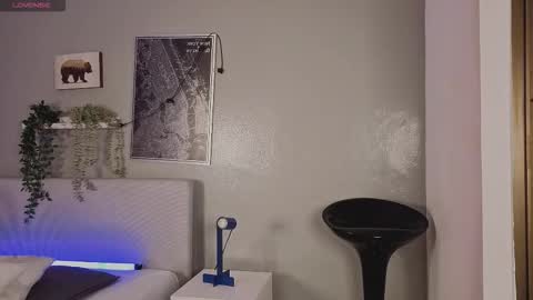 Snapshot of ken_boy_ chatting on 10, 10, 2025 online show from 10, 10, 2025