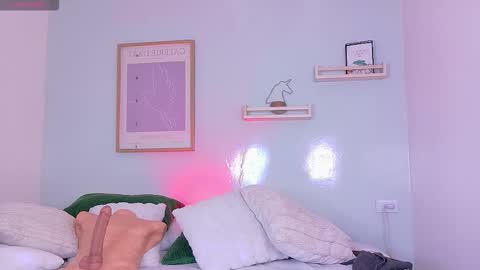 Snapshot of ken_boy_ chatting on 6, 11, 2025 online show from 6, 11, 2025