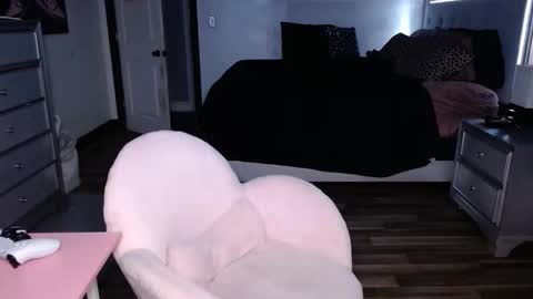 kenbbydoll3 online show from 24, 10, 2025