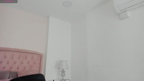 Kendall online show from 21, 9, 2025