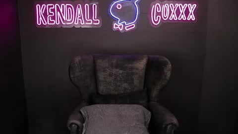 Snapshot of kendall_coxxx chatting on 9, 12, 2024 online show from 9, 12, 2024
