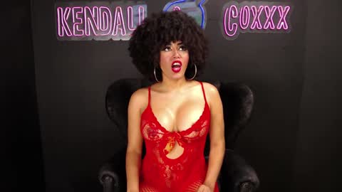 Snapshot of kendall_coxxx chatting on 25, 12, 2024 online show from 25, 12, 2024