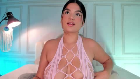   online show from 3, 11, 2025