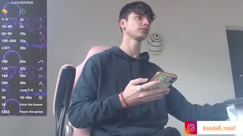 kendall ross online show from 26, 10, 2025