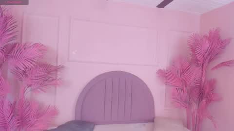 Snapshot of kendallbleer chatting on 9, 11, 2025 kendallbleer online show from 9, 11, 2025