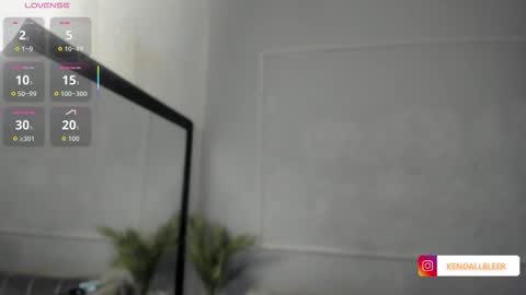 Snapshot of kendallbleer chatting on 19, 11, 2025 kendallbleer online show from 19, 11, 2025