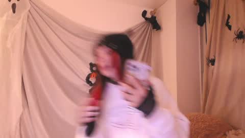 kendall online show from 26, 10, 2025