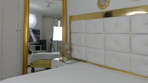 Snapshot of kendalstallyon chatting on 3, 3, 2025 Kendal  online show from 3, 3, 2025