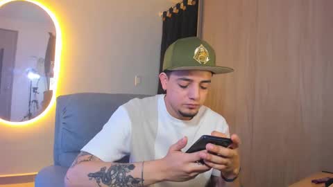kendel_dimitri online show from 20, 1, 2025