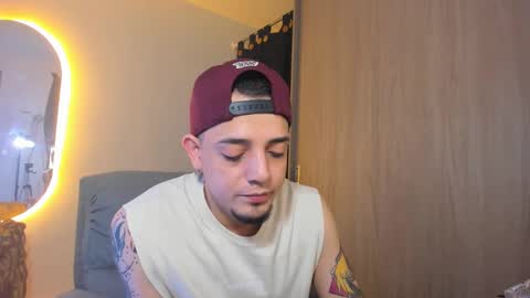 kendel_dimitri online show from 1, 2, 2025
