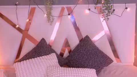 Kendra  online show from 29, 9, 2025