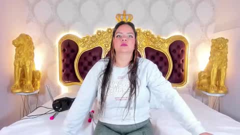 Kendral  online show from 21, 10, 2025