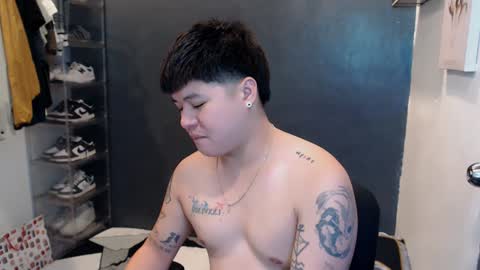 Snapshot of kenhotline911 chatting on 26, 12, 2024 ken online show from 26, 12, 2024