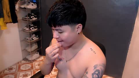 Snapshot of kenhotline911 chatting on 3, 1, 2025 ken online show from 3, 1, 2025