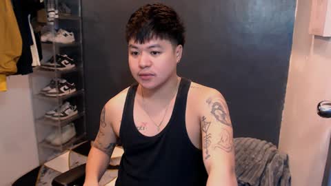 Snapshot of kenhotline911 chatting on 4, 1, 2025 ken online show from 4, 1, 2025