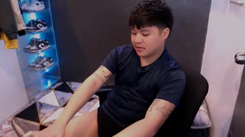 Snapshot of kenhotline911 chatting on 17, 1, 2025 ken online show from 17, 1, 2025