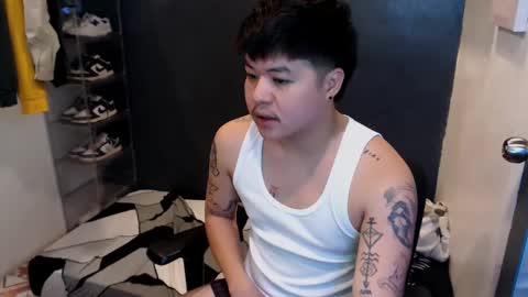 Snapshot of kenhotline911 chatting on 1, 2, 2025 ken online show from 1, 2, 2025