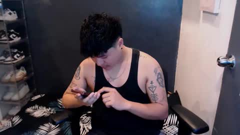 Snapshot of kenhotline911 chatting on 5, 3, 2025 ken online show from 5, 3, 2025