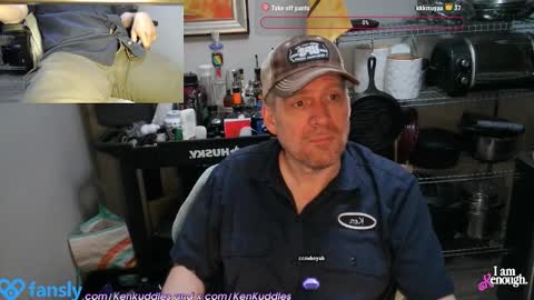 Snapshot of kenkuddles chatting on 10, 1, 2025 Ken Kuddles online show from 10, 1, 2025