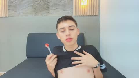 Snapshot of kenny_hank chatting on 16, 3, 2026 kenny_hank online show from 16, 3, 2026