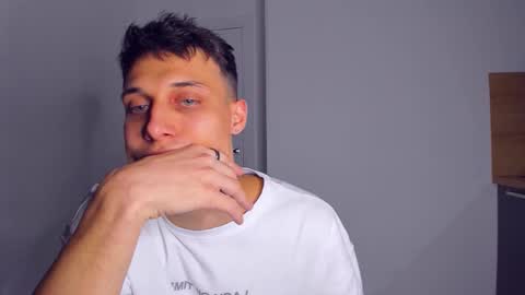 Peter     online show from 26, 10, 2025