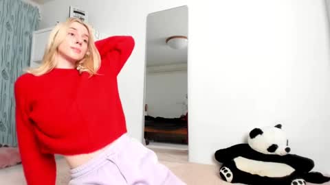 Kenzie online show from 13, 12, 2024